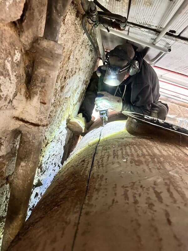 Chantier dégazage de cuve